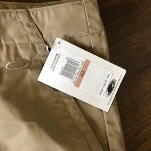 Oakley Men’s pants size 42